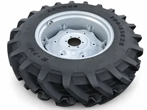 Колесо 380 / 85 R 28 шевронный протектор 6х180, в сборе