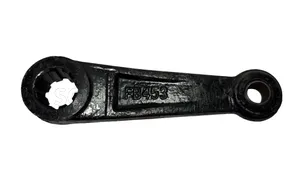 Рычаг левый подъемного механизма трехточечного тракторов TE-254