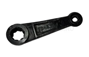 Рычаг правый подъемного механизма трехточечного тракторов TE-254